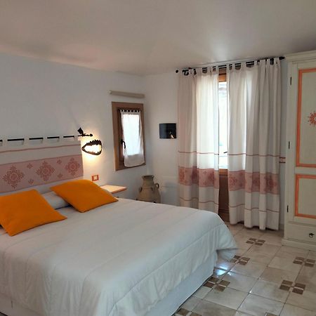 Residenza Di Campagna Seranile Dorgali Exterior foto